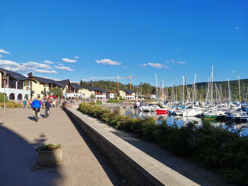 Ubytovani Na Jachte Hotell Lipno nad Vltavou Exteriör bild