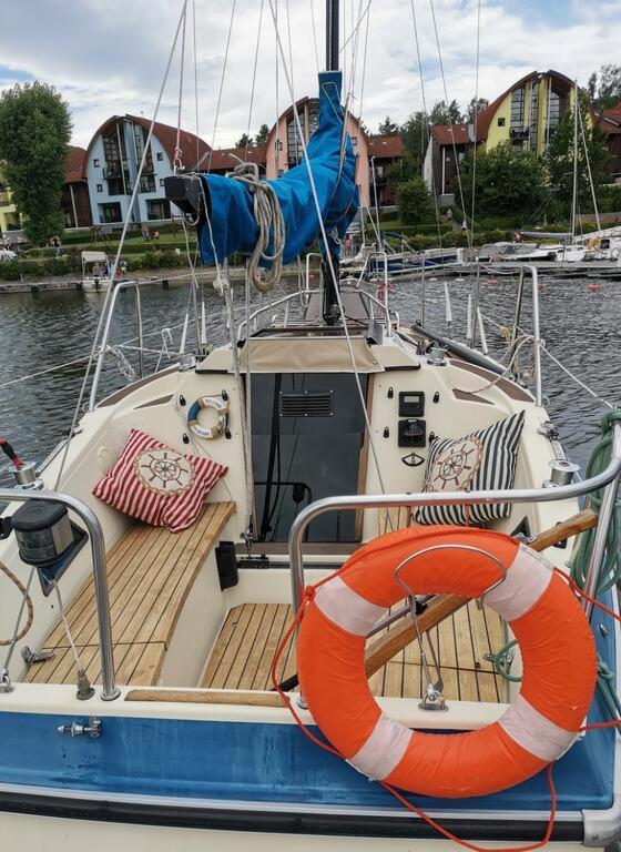 Ubytovani Na Jachte Hotell Lipno nad Vltavou Exteriör bild